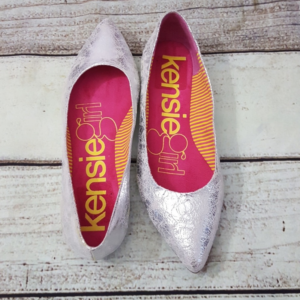 Kensie Girl Silver Crackle Shoes